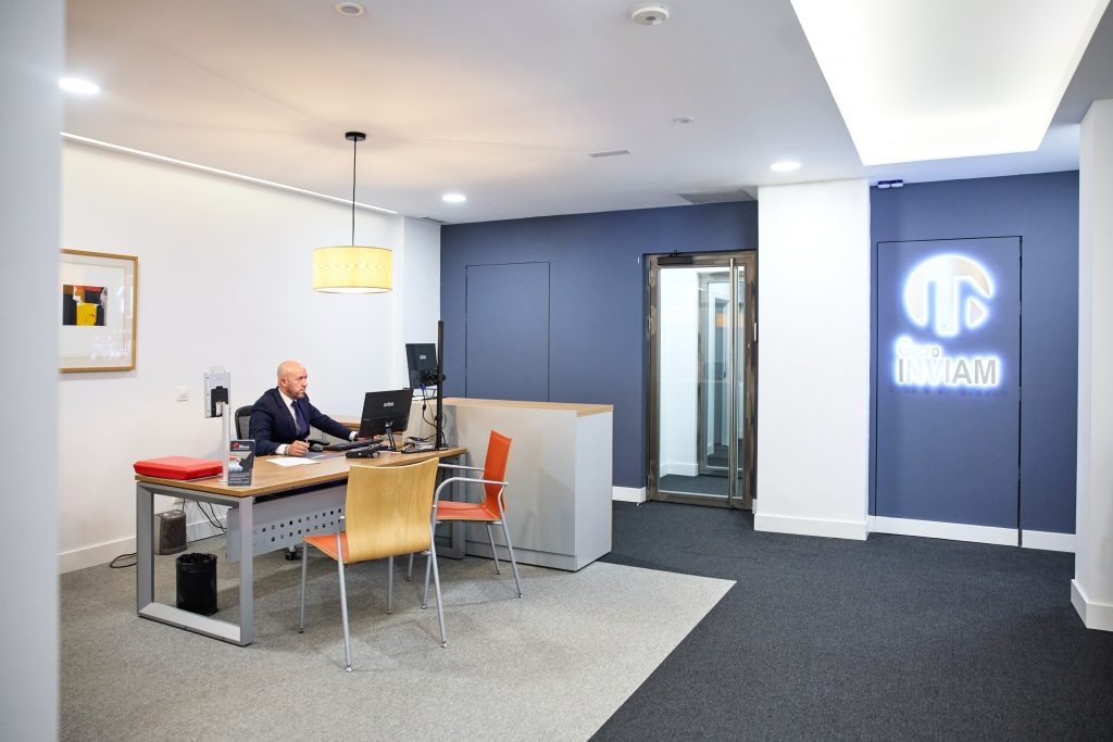 2025 06 18 INVIAM Sesion de Retrato Corporativo 053 1 1